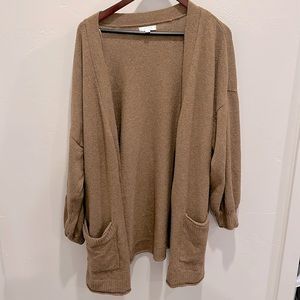 Dropped shoulder cardigan